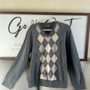 Merona Dark Gray Argyle V-Neck Sweater